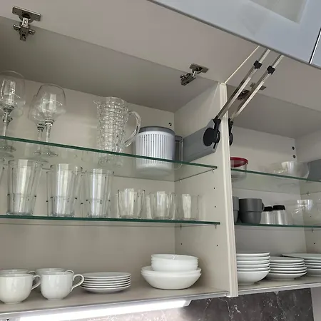 Emily At Center * 斯普利特